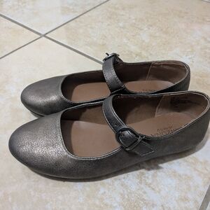 Arizona Jean Company Metallic Pewter Mary Jane Flats